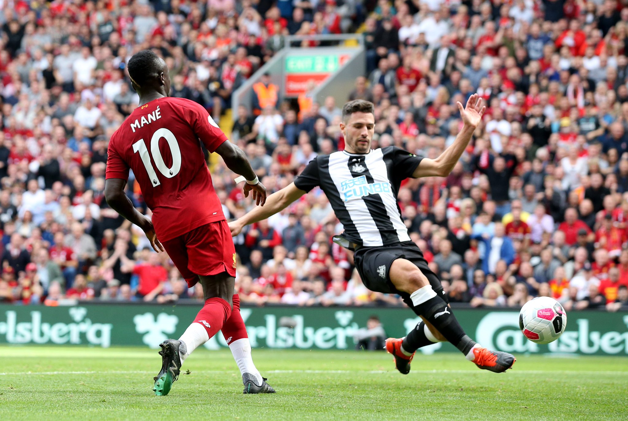 球迷感到失 球迷感到失